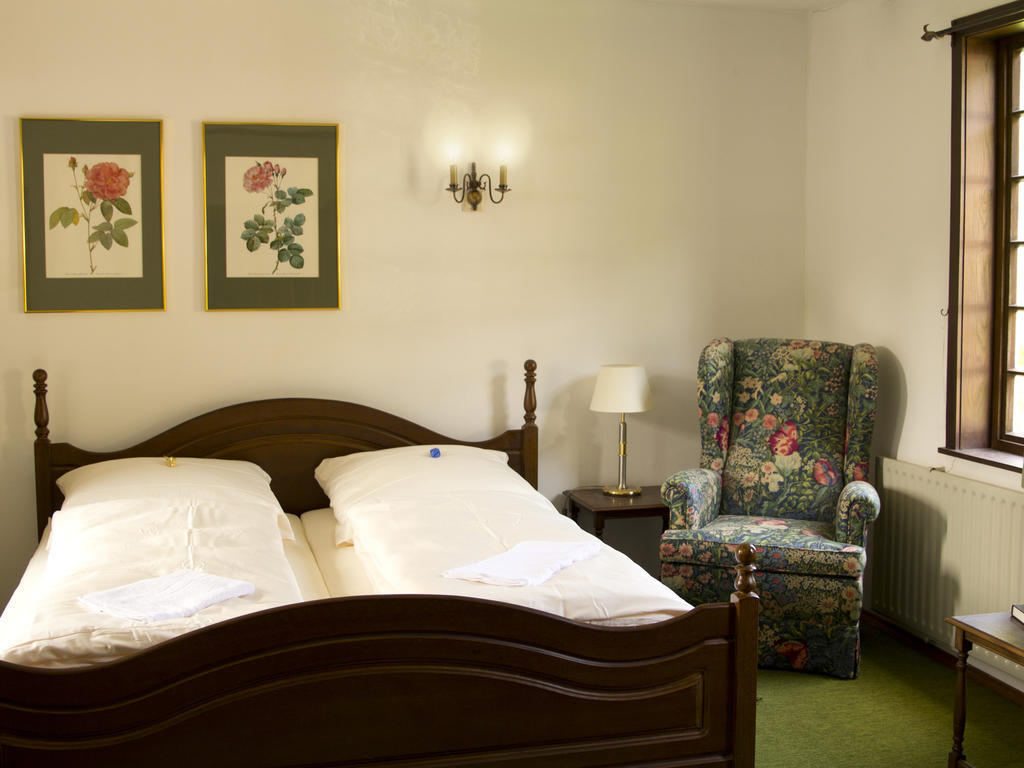 Hotel & Restaurant Gut Hungenbach Kürten Δωμάτιο φωτογραφία